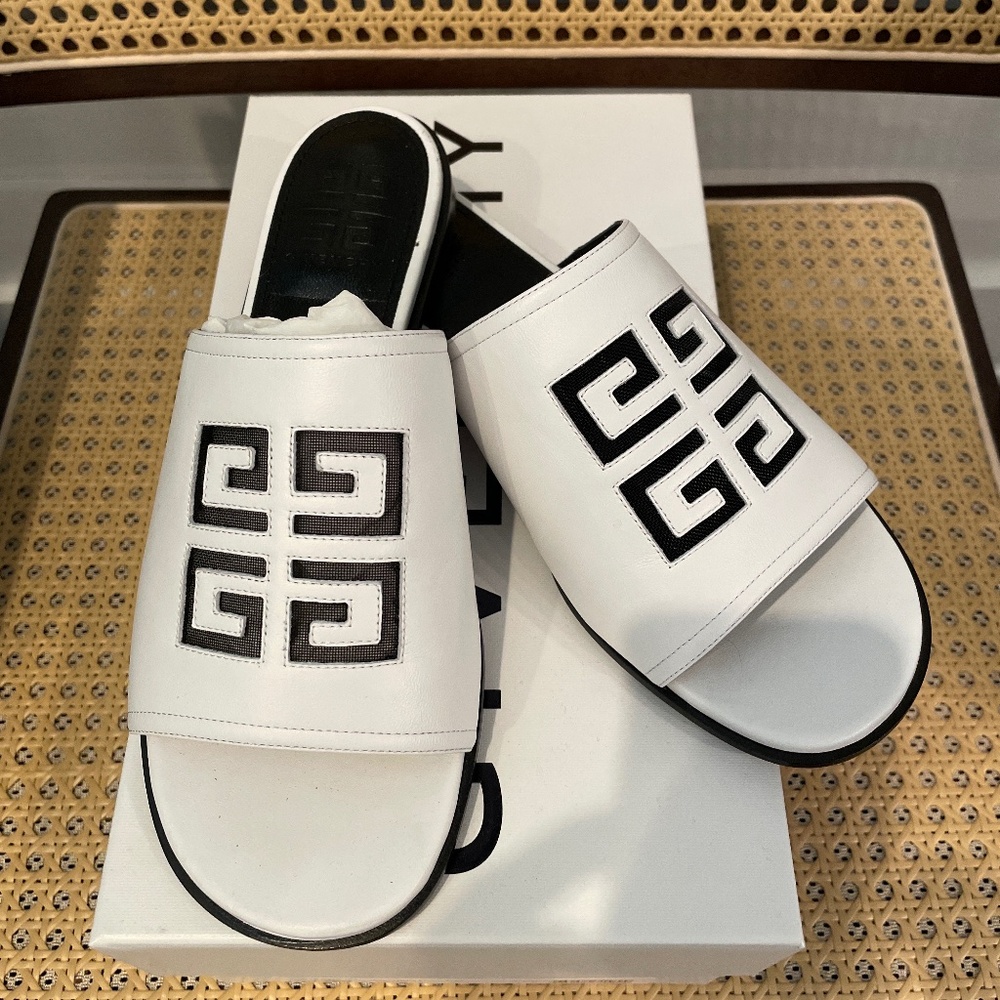 Givenchy White 4G Flat Sandals